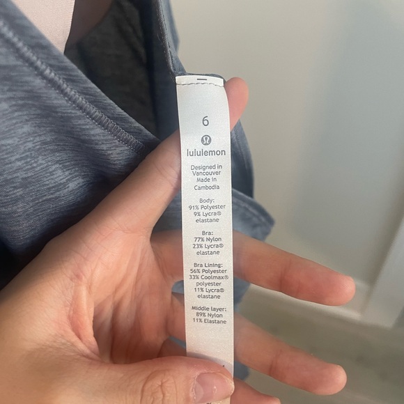 Lululemon Tank w/ Sports Bra - Picture 2 of 3